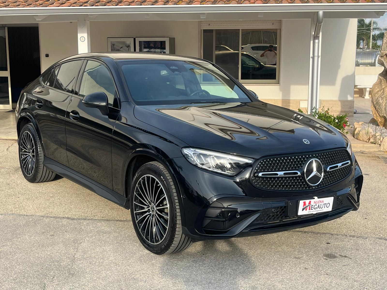 MERCEDES-BENZ CLASSE GLC COUPE 220 D AMG LINE 4MATIC