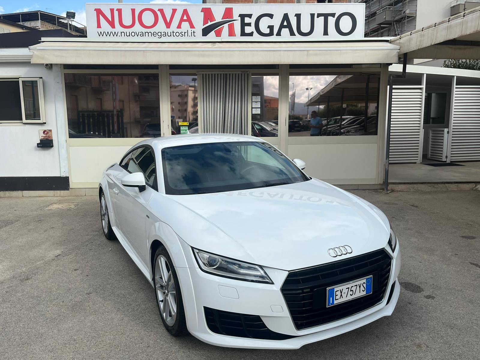 Audi TT Coupe 2.0 TDI Ultra S-LINE