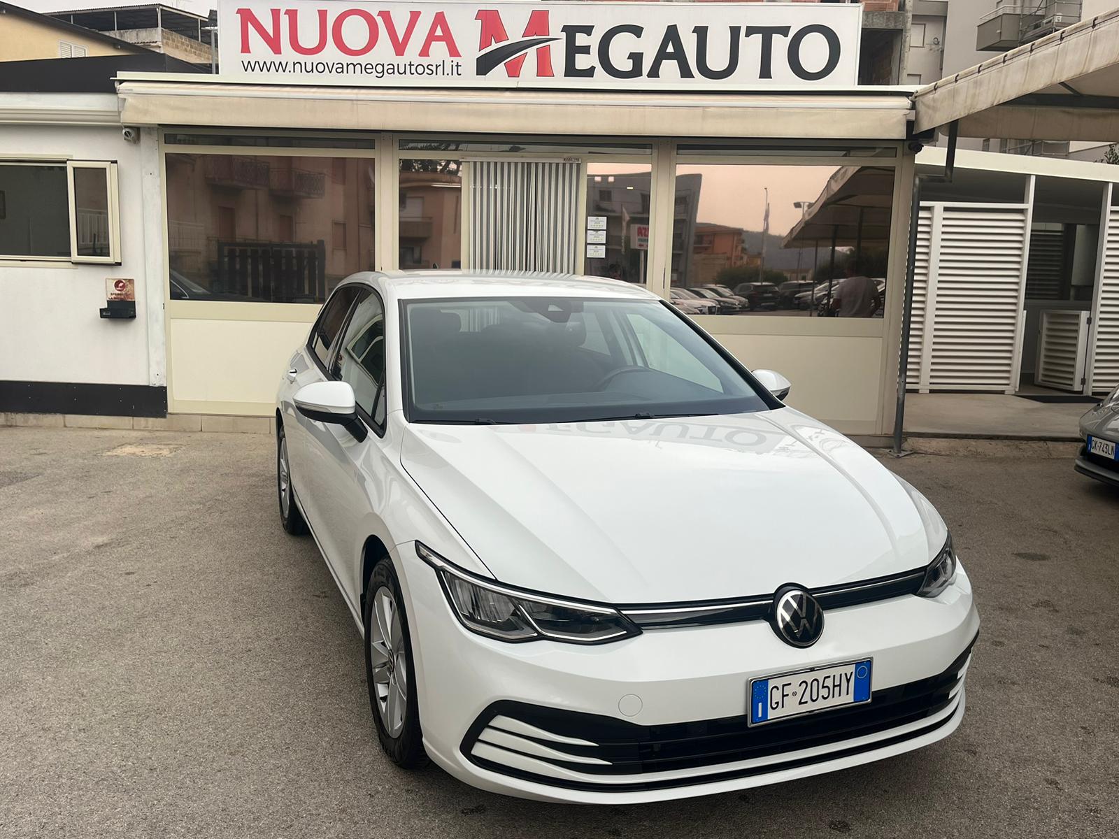 Volkswagen Golf VIII 1.0 TSI Life