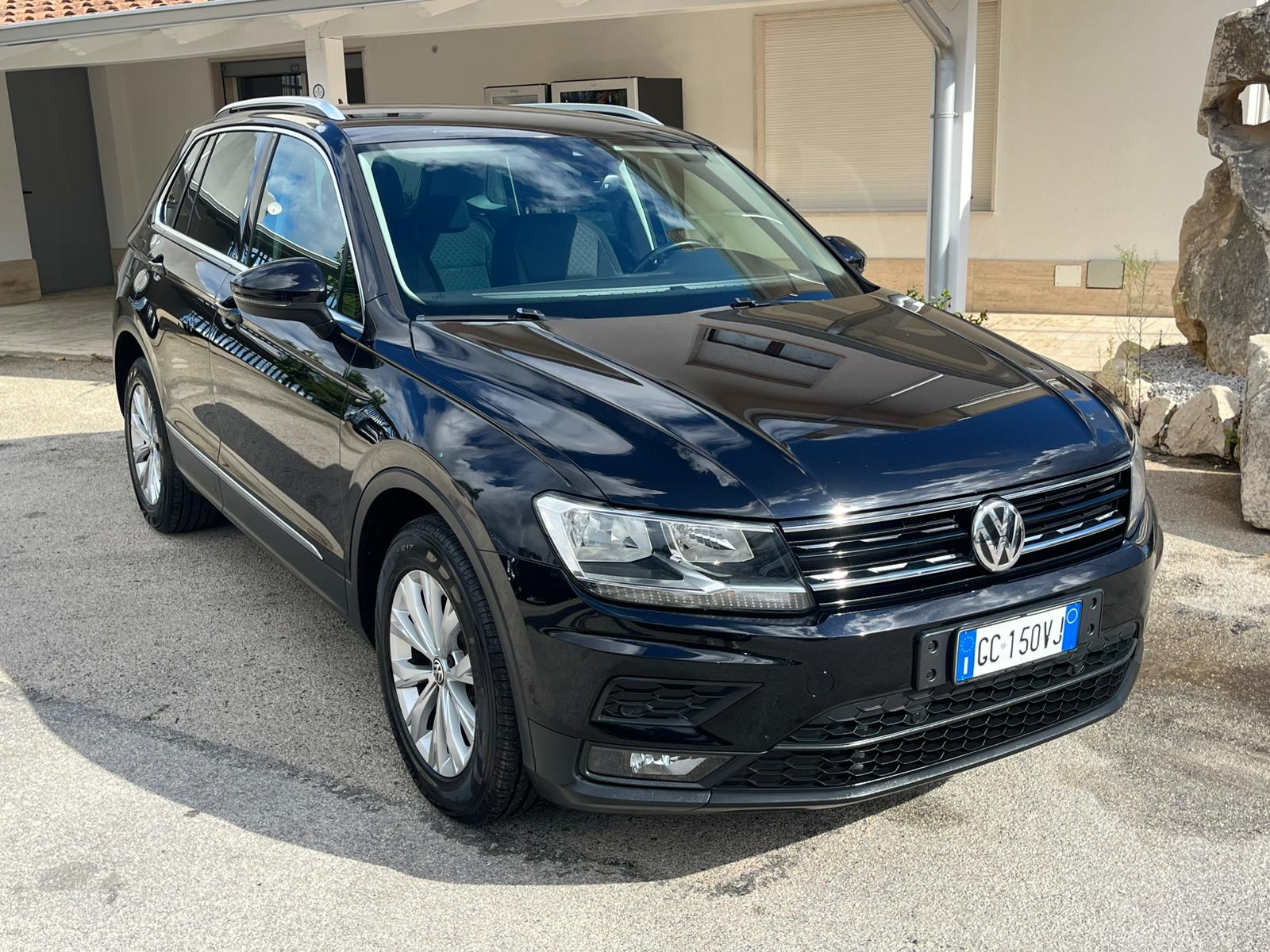 Volkswagen Tiguan  2.0 TDI BMT Business