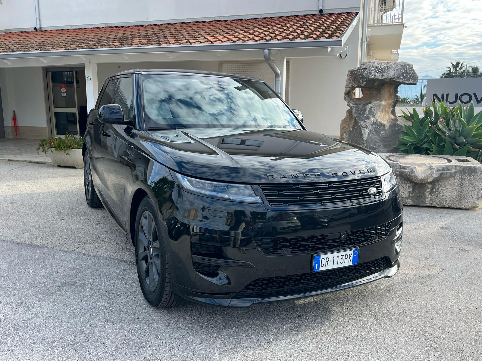 Land Rover Range Rover Sport D250 3.0 Mild-Hybrid Dynamic SE MHEV