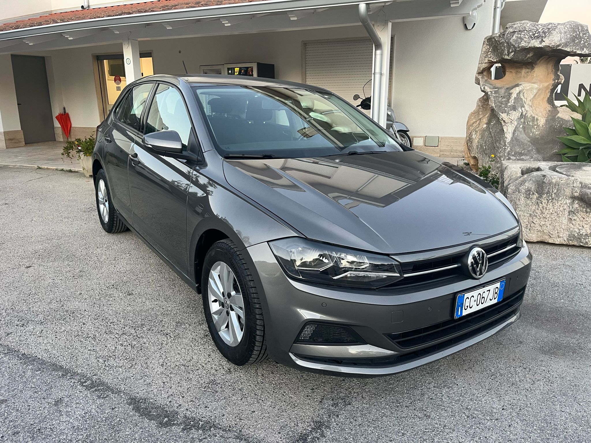 VOLKSWAGEN POLO 1.6 DSG Comfortline