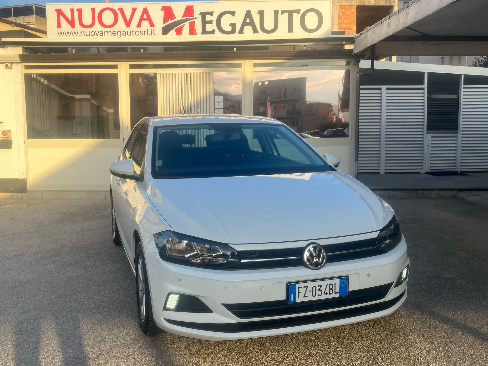 Volkswagen  Polo VI 1.6 TDI Comfortline